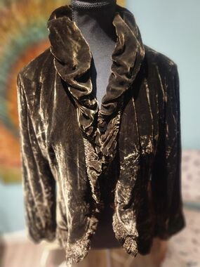 Ruffled Velvet Blazer Jacket - Brown